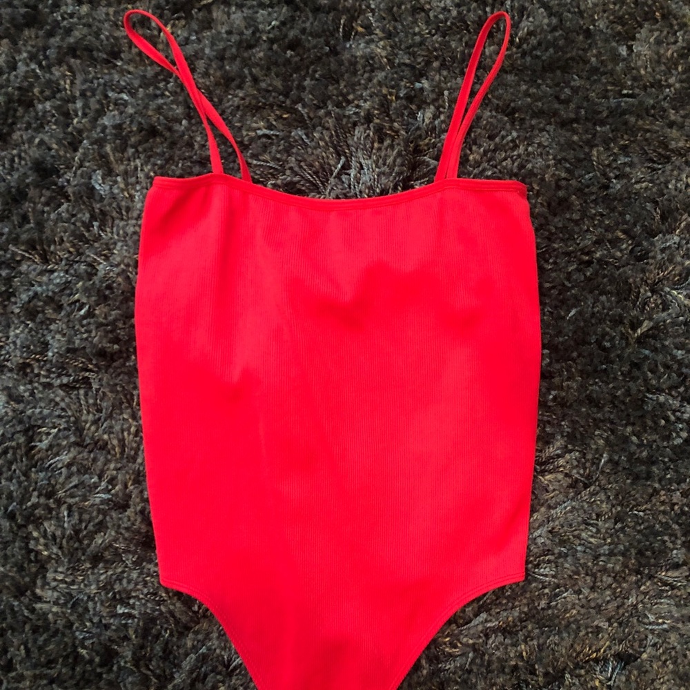 Red bodysuit - Picture 2 of 4
